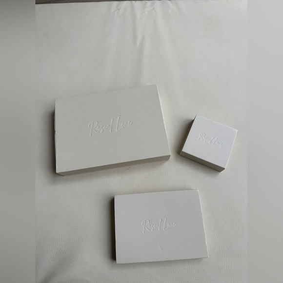 Rascal Lane Bundle Set - Picture 3 of 16